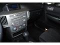 2004 Sterling Silver Metallic Mitsubishi Endeavor XLS  photo #14