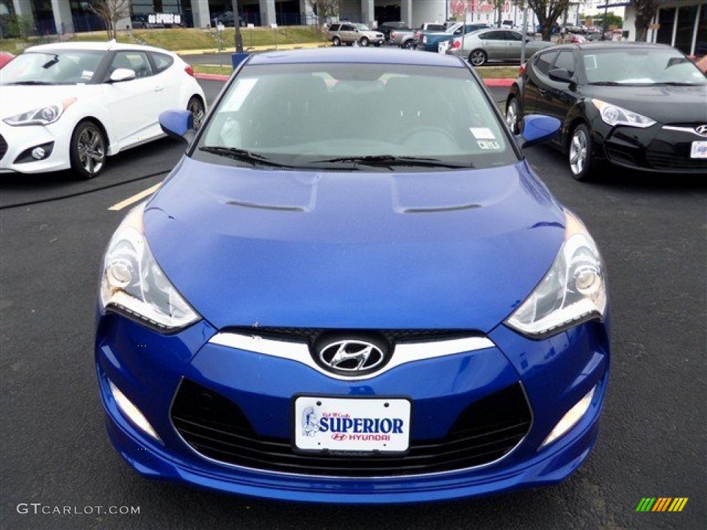 Marathon Blue Hyundai Veloster