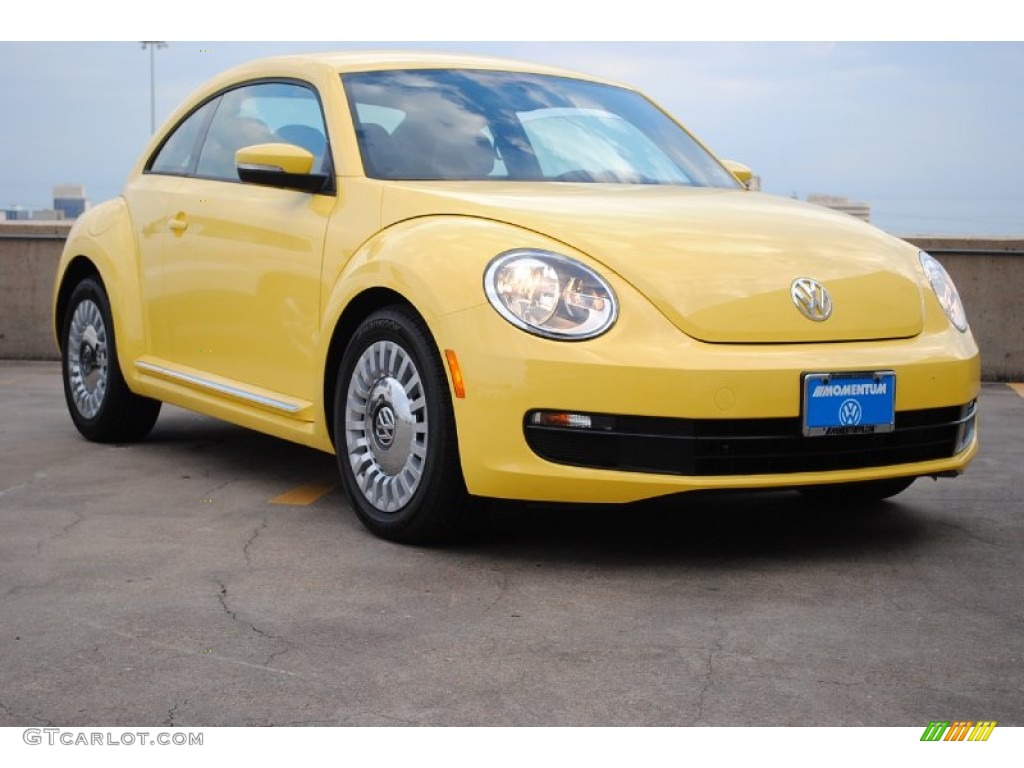2013 Beetle 2.5L - Yellow Rush / Titan Black photo #1