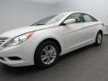 Shimmering White - Sonata GLS Photo No. 2