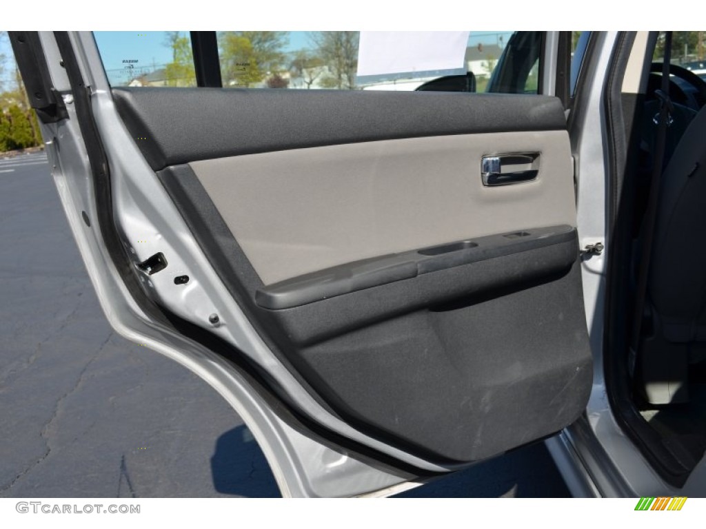 2012 Sentra 2.0 SR - Brilliant Silver Metallic / Charcoal photo #22