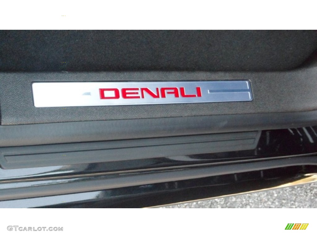 2013 Acadia Denali AWD - Carbon Black Metallic / Ebony photo #15