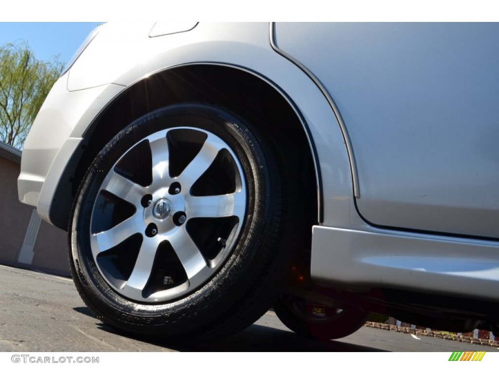 2012 Sentra 2.0 SR - Brilliant Silver Metallic / Charcoal photo #33