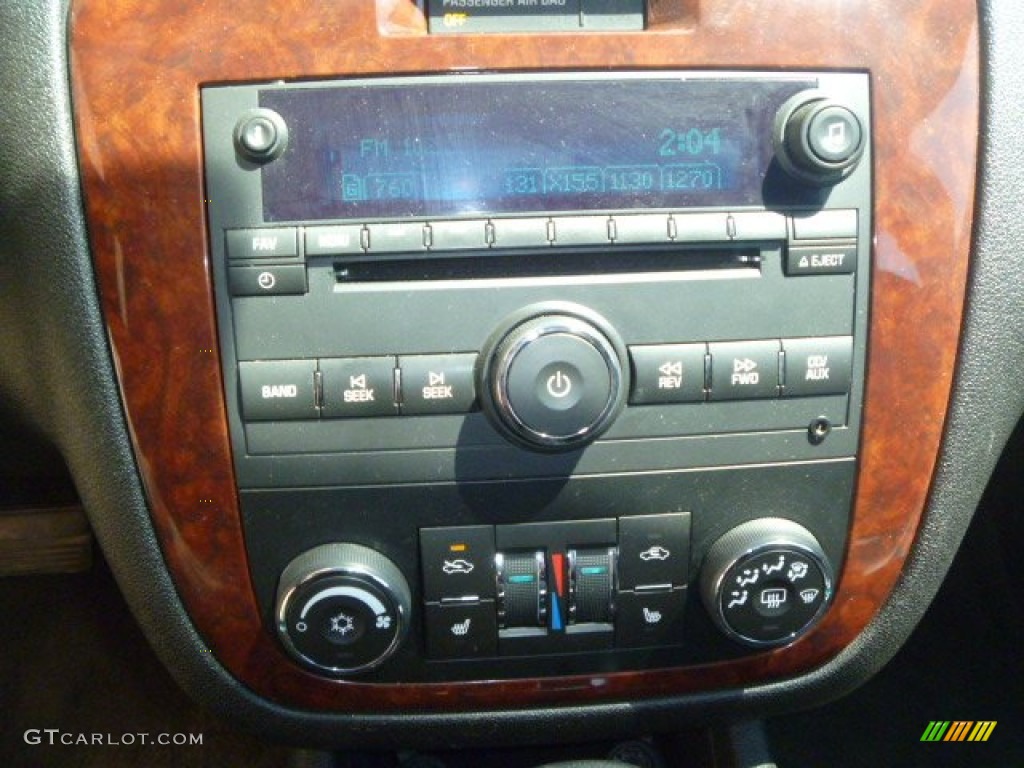 2007 Chevrolet Impala LT Controls Photo #80237347