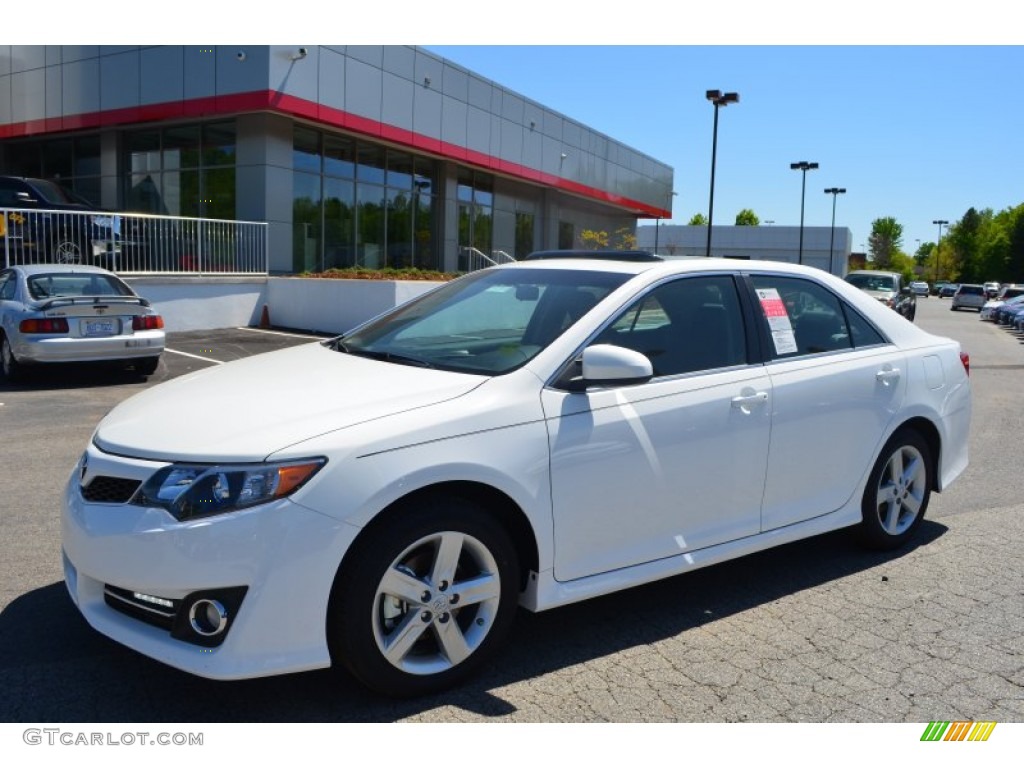 Super White Toyota Camry