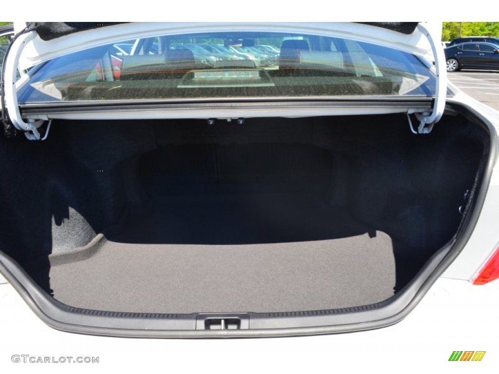 2013 Camry SE - Super White / Black/Ash photo #7