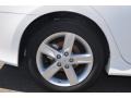 Super White - Camry SE Photo No. 8