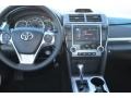 Super White - Camry SE Photo No. 9