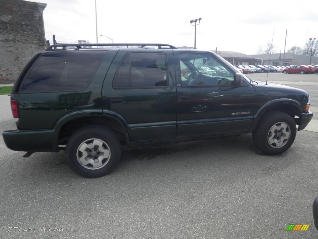 2002 Blazer LS 4x4 - Forest Green Metallic / Graphite photo #2