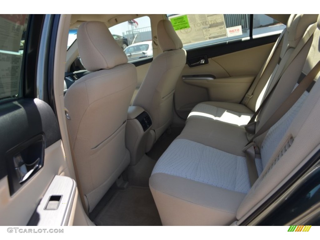 2013 Camry Hybrid XLE - Cypress Green Metallic / Ivory photo #6