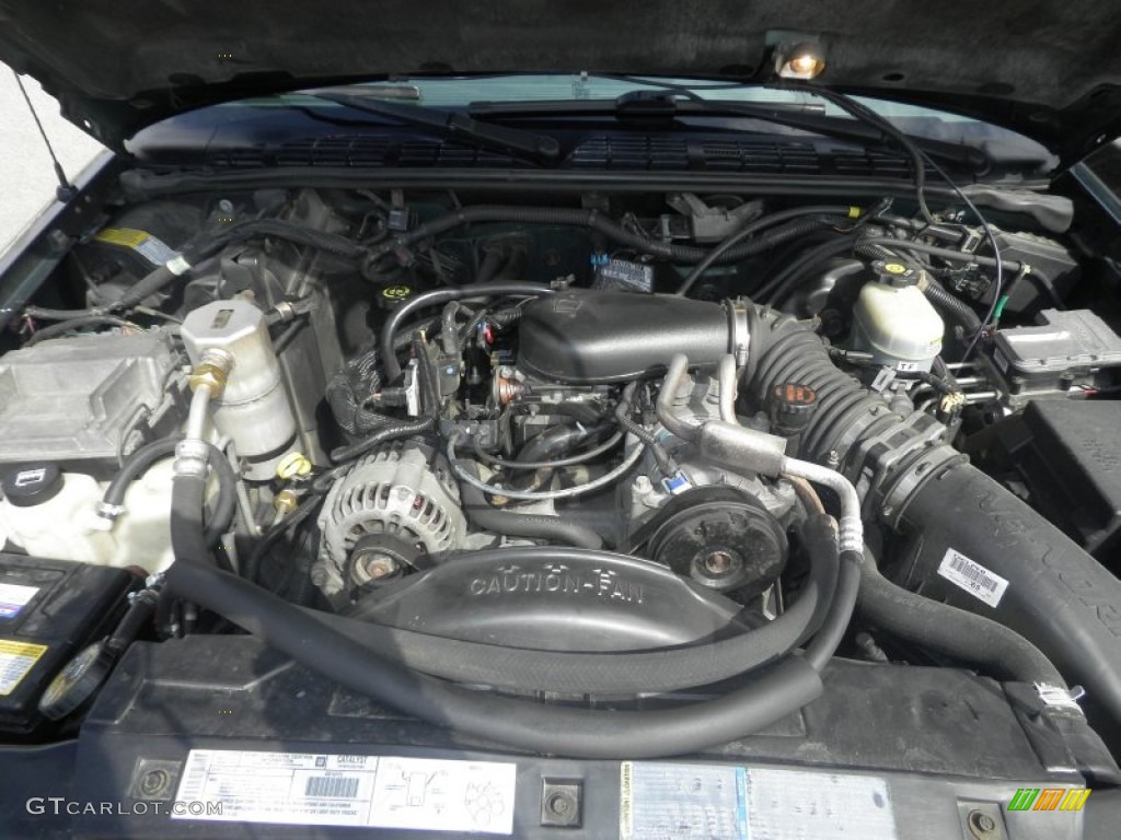2002 Blazer LS 4x4 - Forest Green Metallic / Graphite photo #11