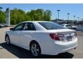 Super White - Camry SE Photo No. 19