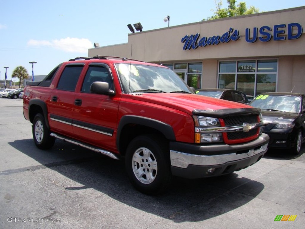 2004 Avalanche 1500 Z71 4x4 - Victory Red / Dark Charcoal photo #2