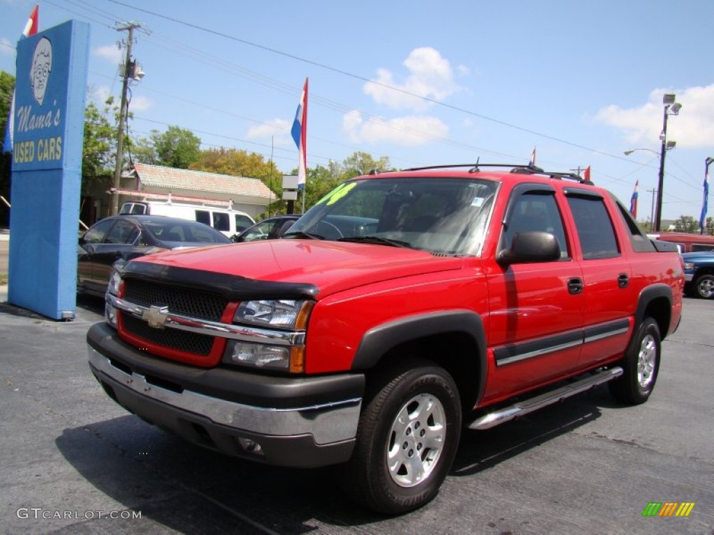 2004 Avalanche 1500 Z71 4x4 - Victory Red / Dark Charcoal photo #4