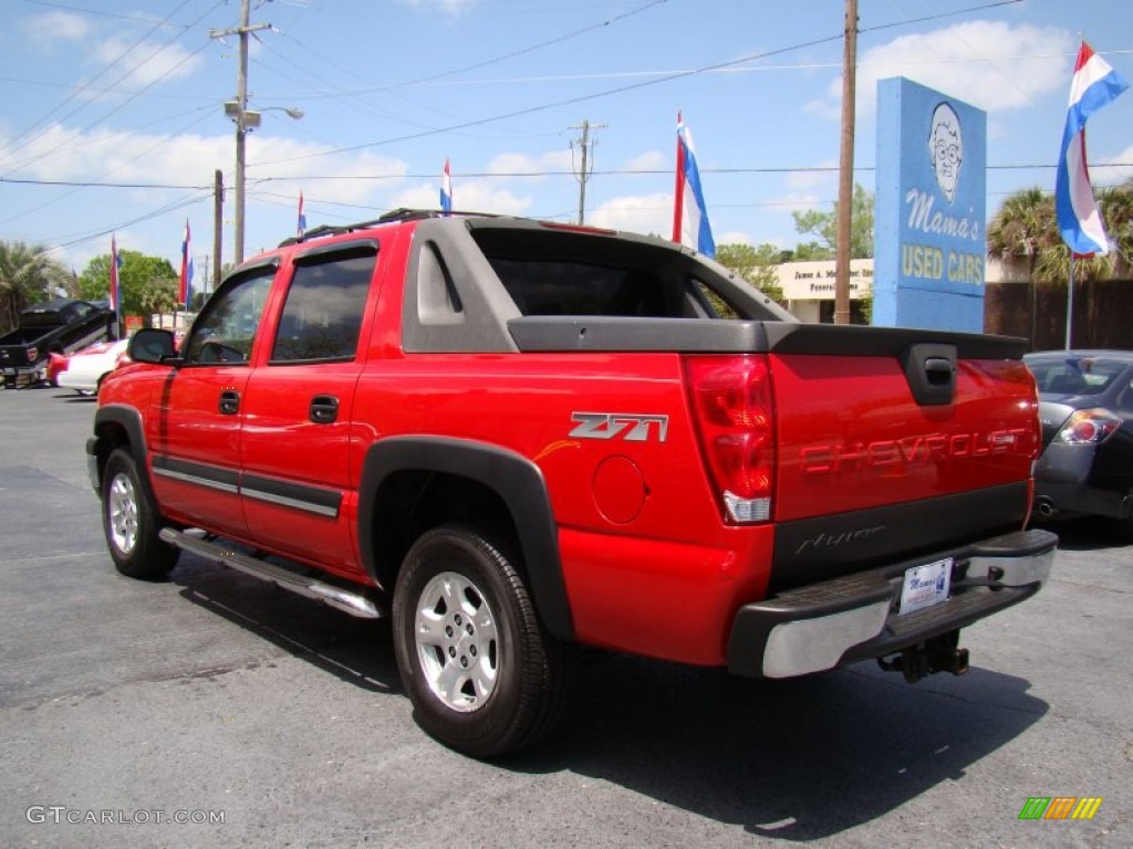 2004 Avalanche 1500 Z71 4x4 - Victory Red / Dark Charcoal photo #6