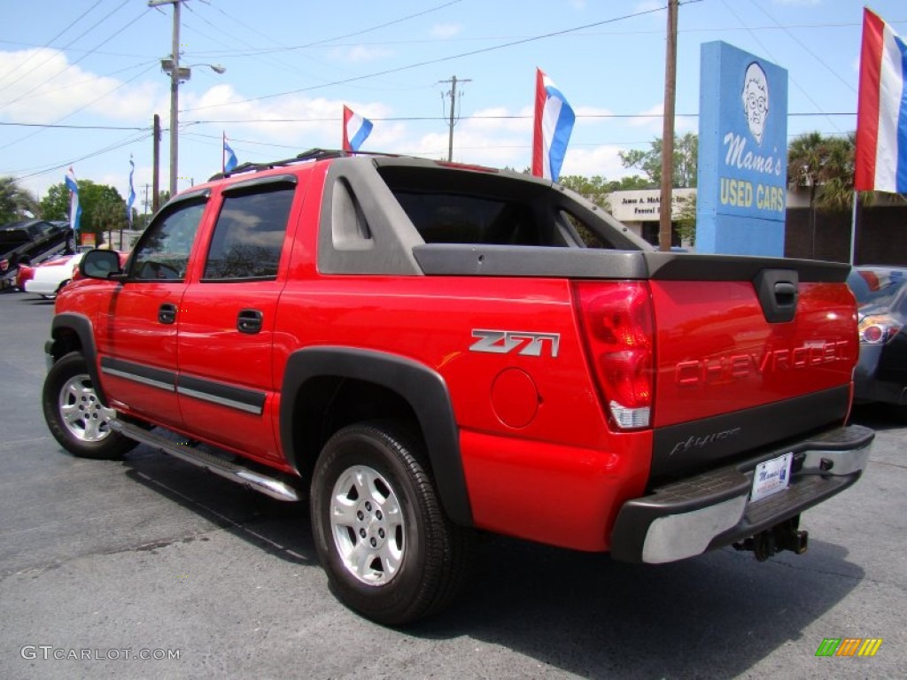 2004 Avalanche 1500 Z71 4x4 - Victory Red / Dark Charcoal photo #26