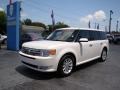 2011 White Platinum Metallic Tri-Coat Ford Flex SEL  photo #4