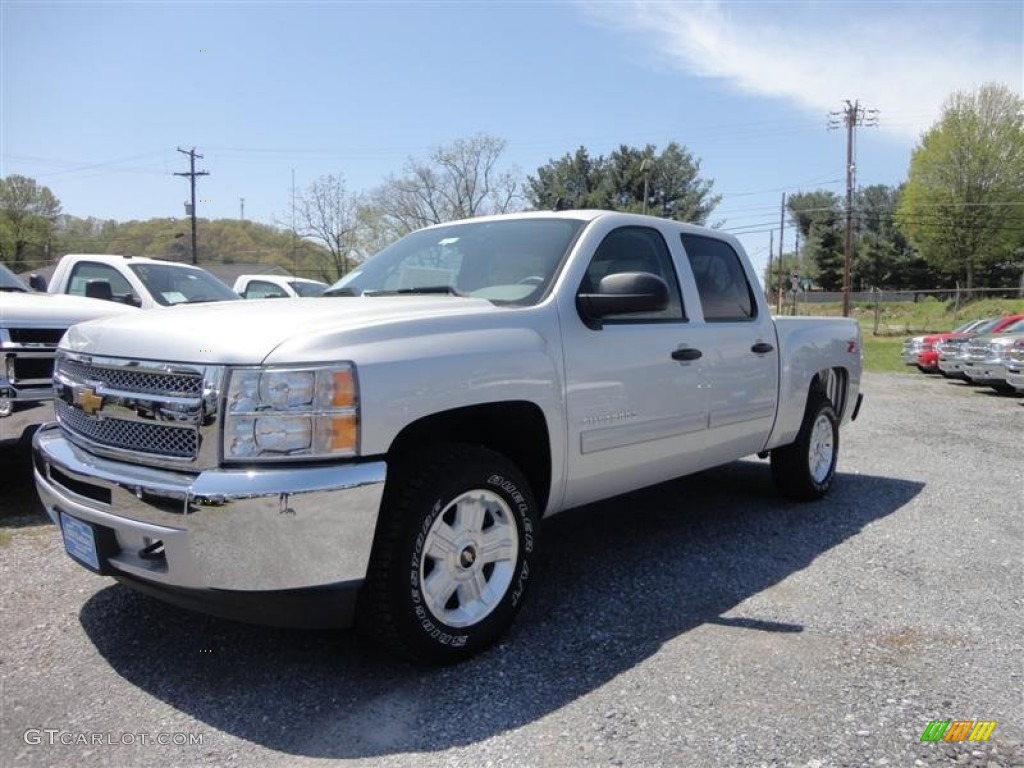 2013 Silverado 1500 LT Crew Cab 4x4 - Silver Ice Metallic / Light Titanium/Dark Titanium photo #3