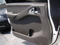 Avalanche White - Frontier Nismo Crew Cab Photo No. 15