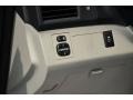 Classic Silver Metallic - Venza V6 Photo No. 21