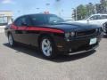 Pitch Black - Challenger SXT Photo No. 6
