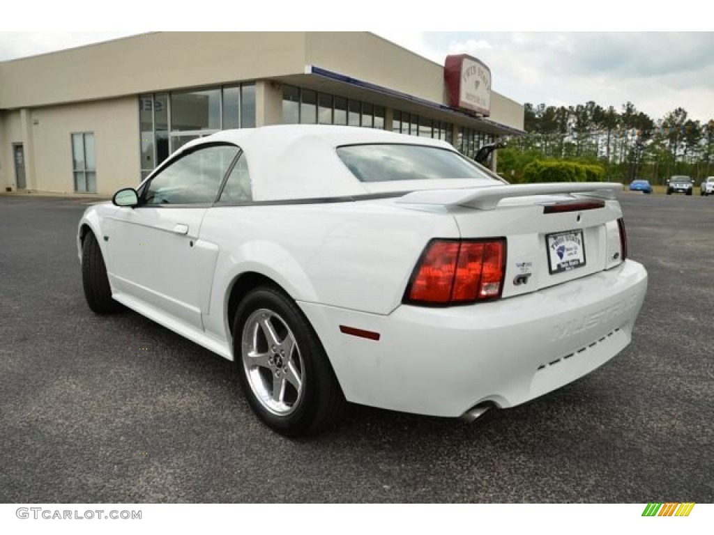 2003 Mustang GT Convertible - Oxford White / Ivory White photo #8
