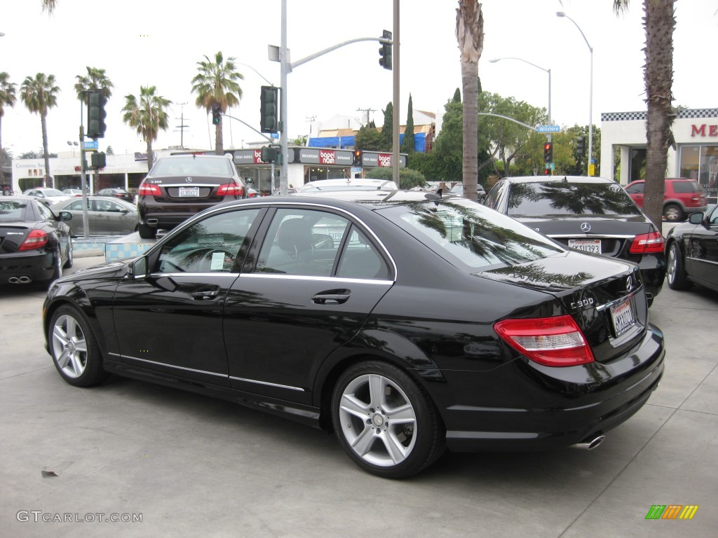 2010 C 300 Sport - Black / Black photo #4