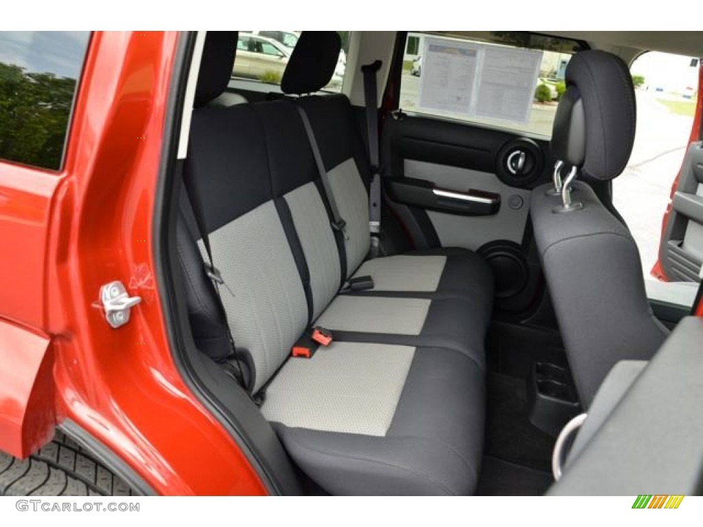 2010 Dodge Nitro Detonator Rear Seat Photos
