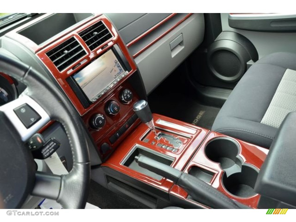 2010 Dodge Nitro Detonator Controls Photos
