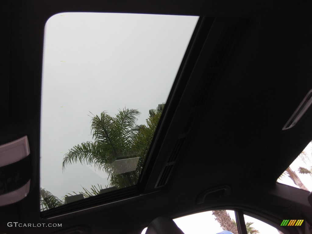 2010 C 300 Sport - Black / Black photo #21