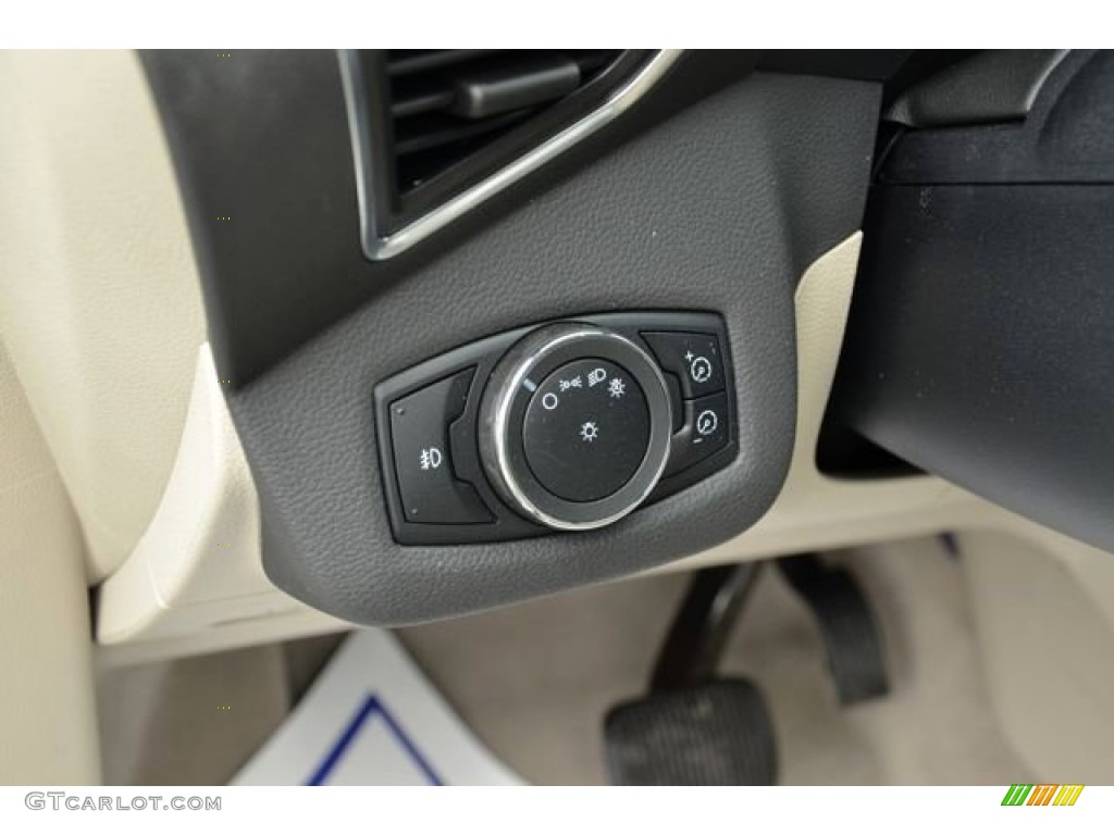 2013 C-Max Hybrid SEL - White Platinum / Medium Light Stone photo #21