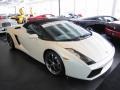 Pearl White - Gallardo Spyder Photo No. 2