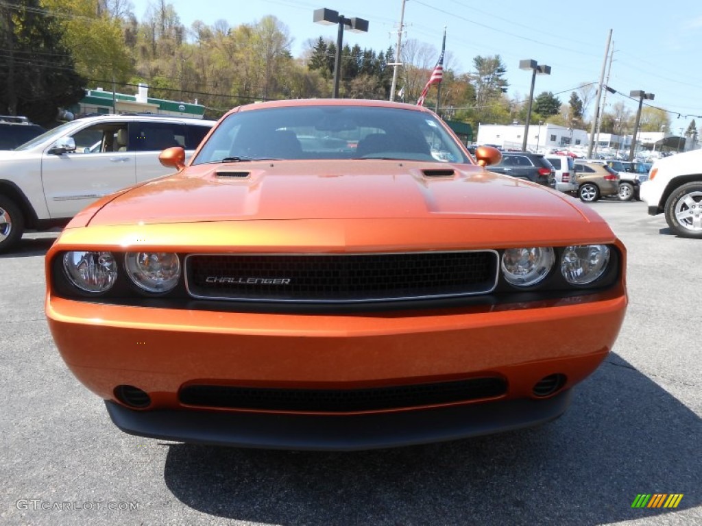 2011 Challenger SE - Toxic Orange Pearl / Dark Slate Gray photo #2