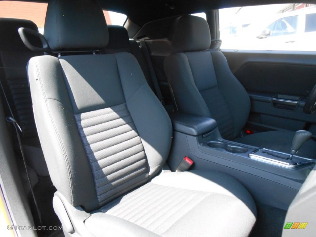 2011 Challenger SE - Toxic Orange Pearl / Dark Slate Gray photo #14