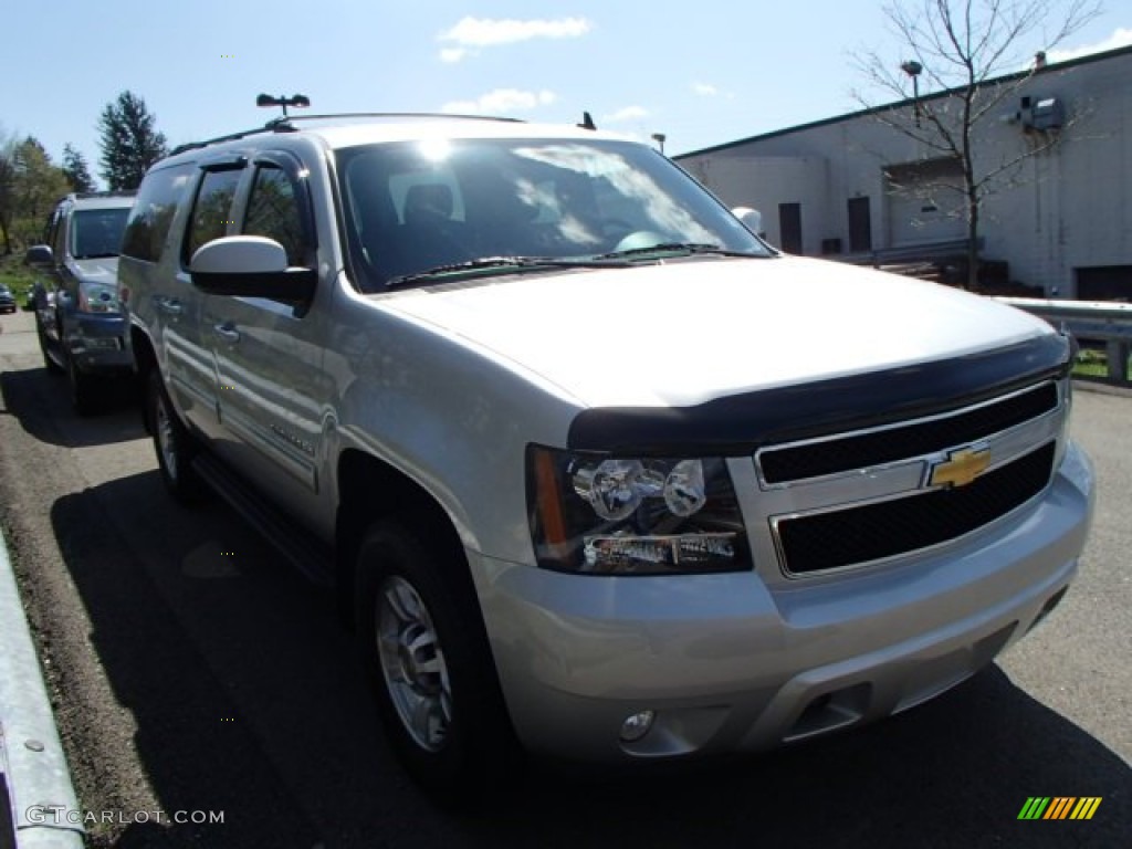 2011 Suburban 2500 LT 4x4 - Sheer Silver Metallic / Ebony photo #1