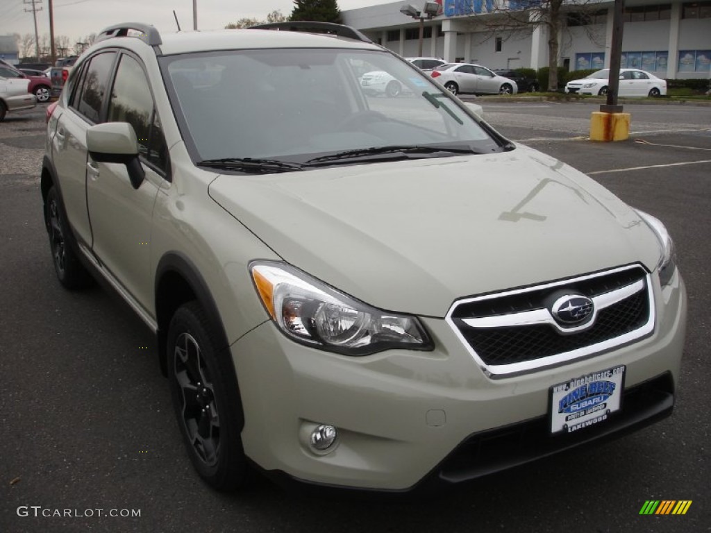 2013 XV Crosstrek 2.0 Limited - Desert Khaki / Black photo #3