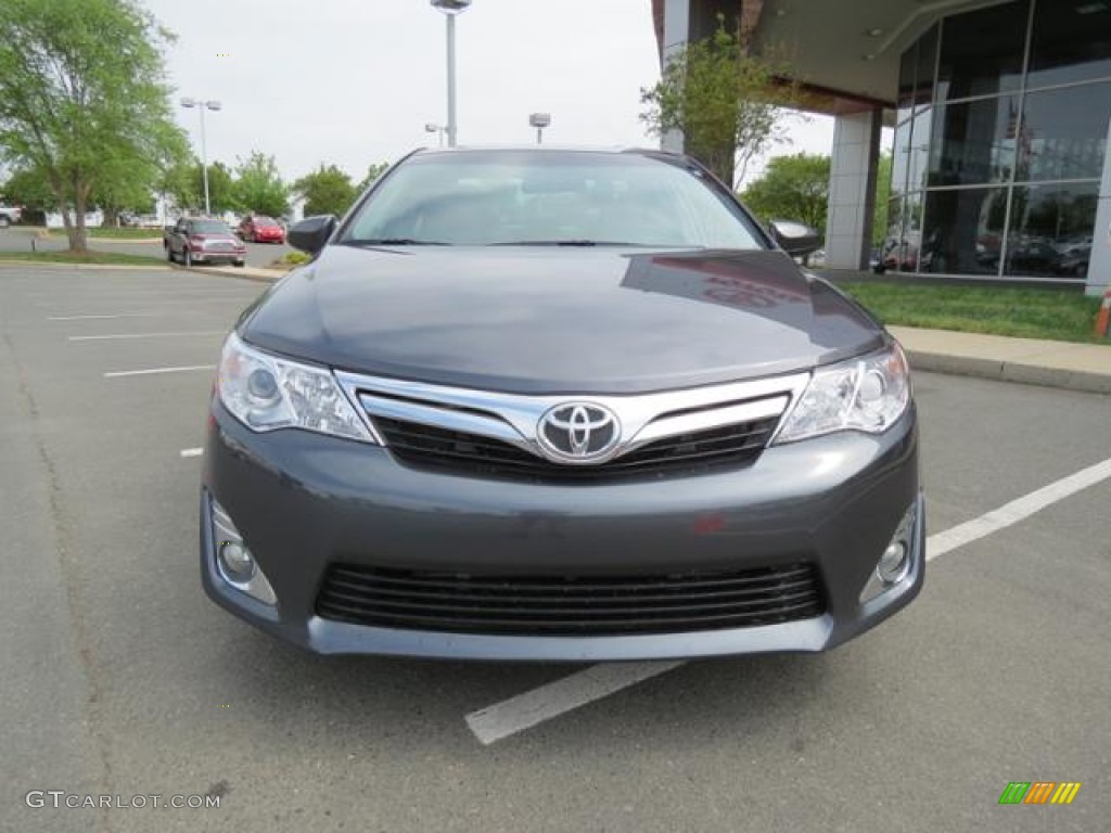 2013 Camry XLE - Magnetic Gray Metallic / Ash photo #2
