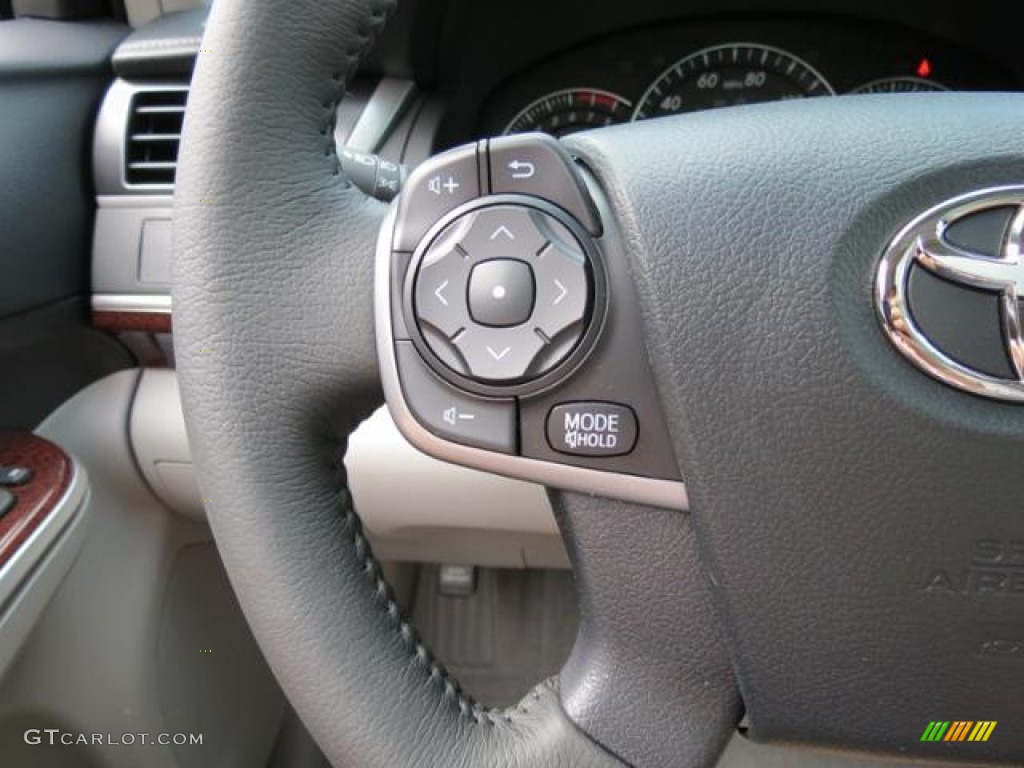 2013 Camry XLE - Magnetic Gray Metallic / Ash photo #16