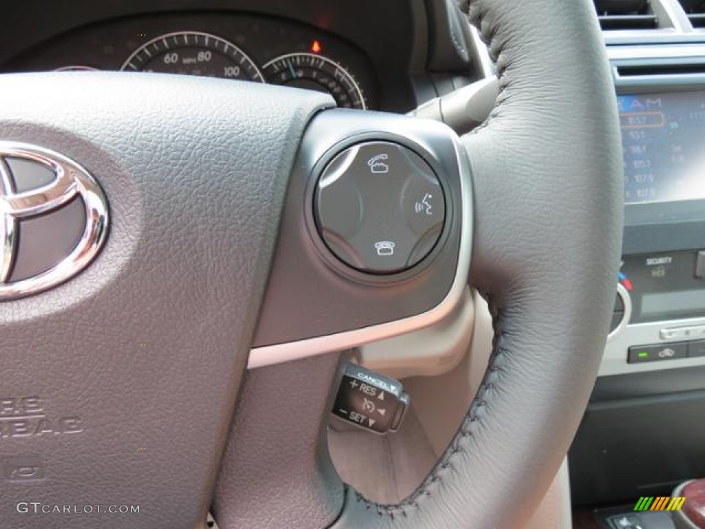 2013 Camry XLE - Magnetic Gray Metallic / Ash photo #17