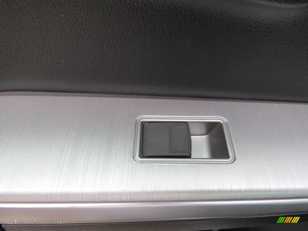 2013 Camry SE - Magnetic Gray Metallic / Black photo #7