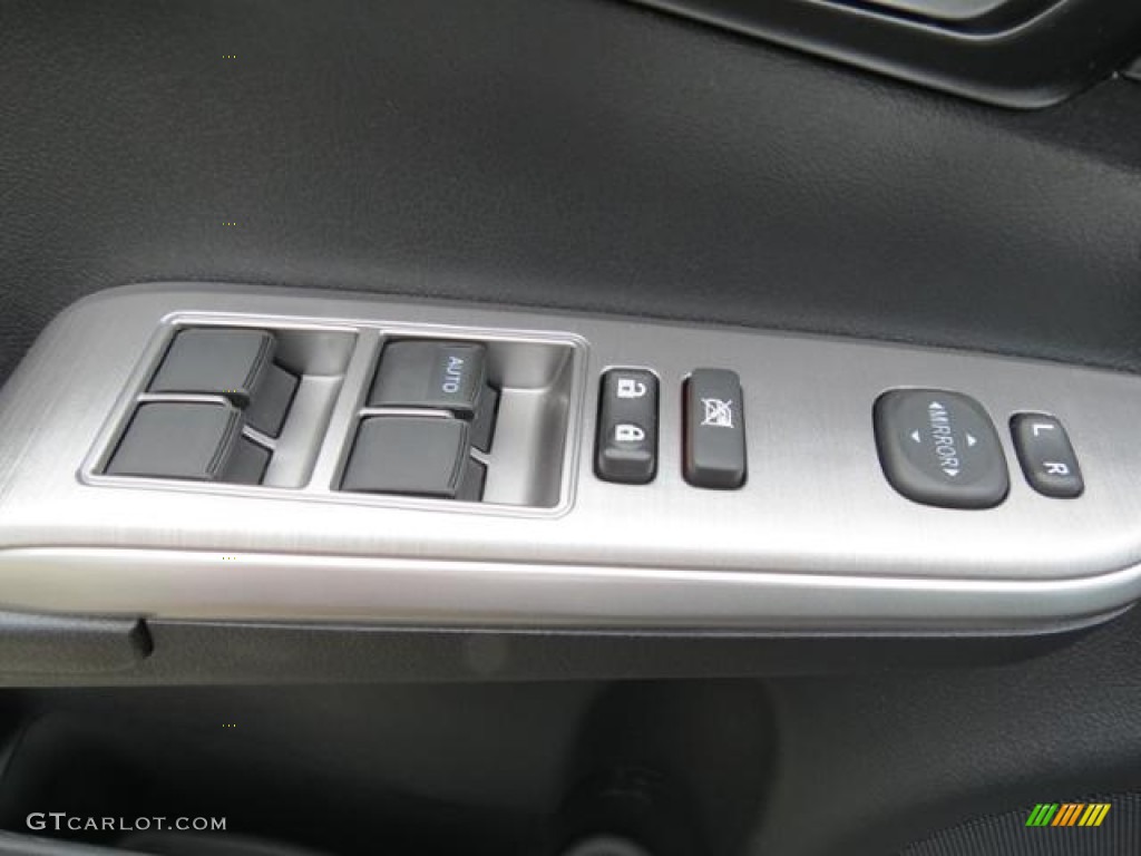 2013 Camry SE - Magnetic Gray Metallic / Black photo #10