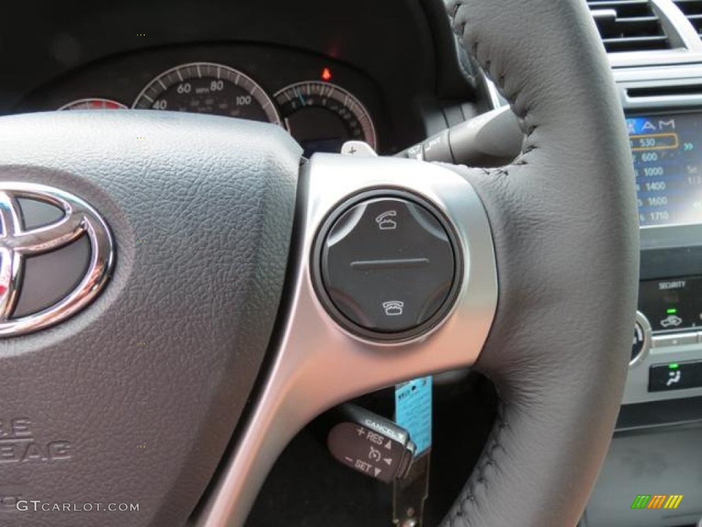 2013 Camry SE - Magnetic Gray Metallic / Black photo #15