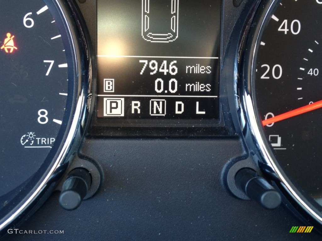 2011 Rogue SL AWD - Silver Ice Metallic / Black photo #14