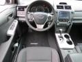 Super White - Camry SE Photo No. 5