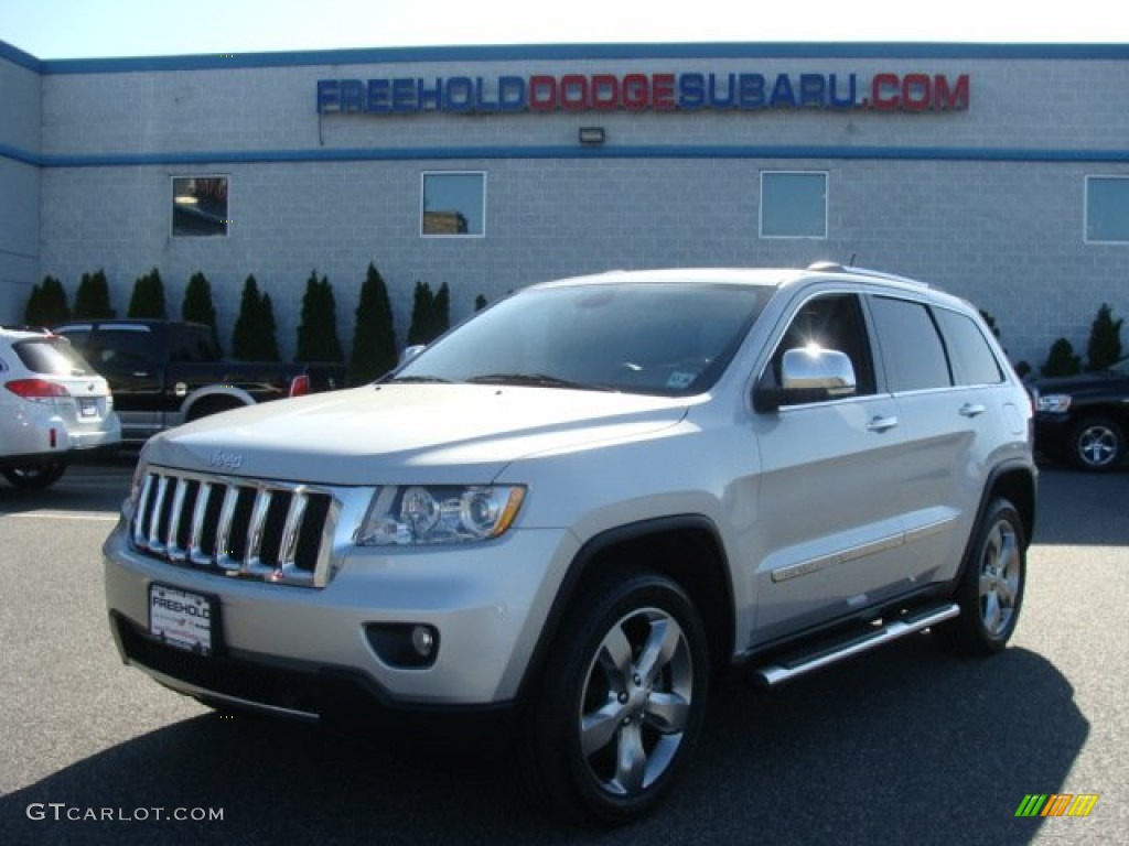 2012 Grand Cherokee Overland 4x4 - Bright Silver Metallic / Black photo #1