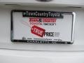 Super White - Camry SE Photo No. 21