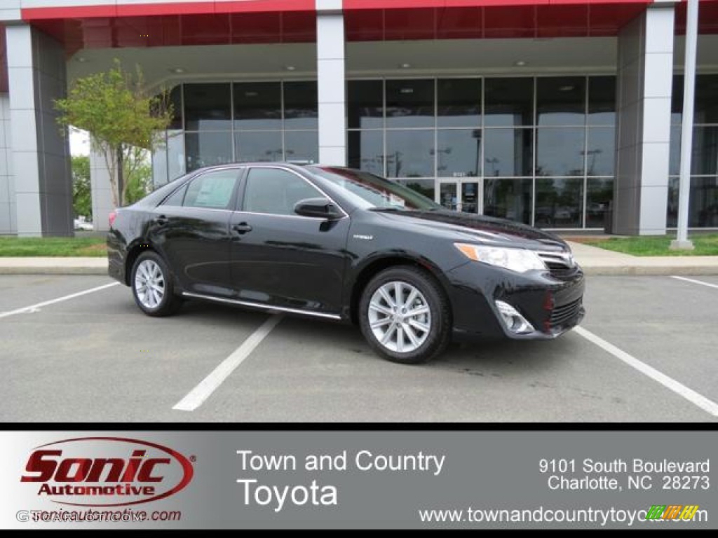 2013 Camry Hybrid XLE - Attitude Black Metallic / Ivory photo #1