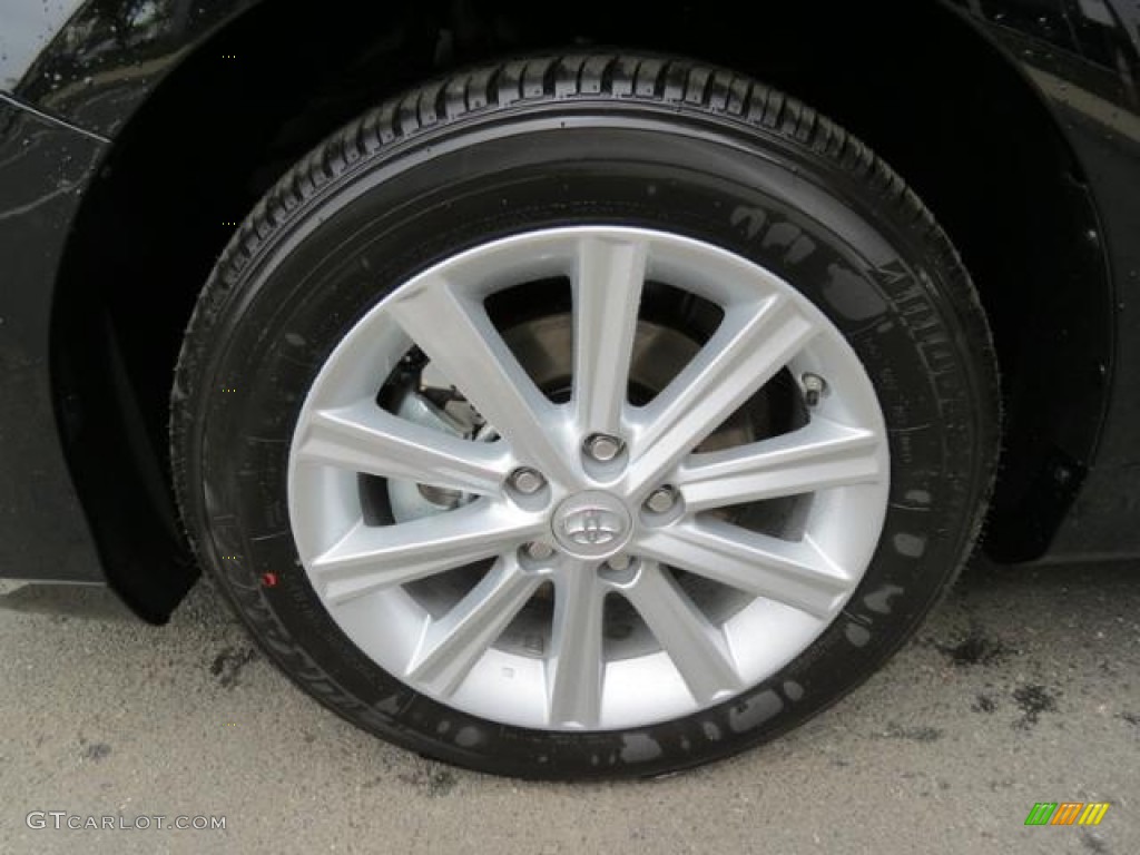 2013 Camry Hybrid XLE - Attitude Black Metallic / Ivory photo #4