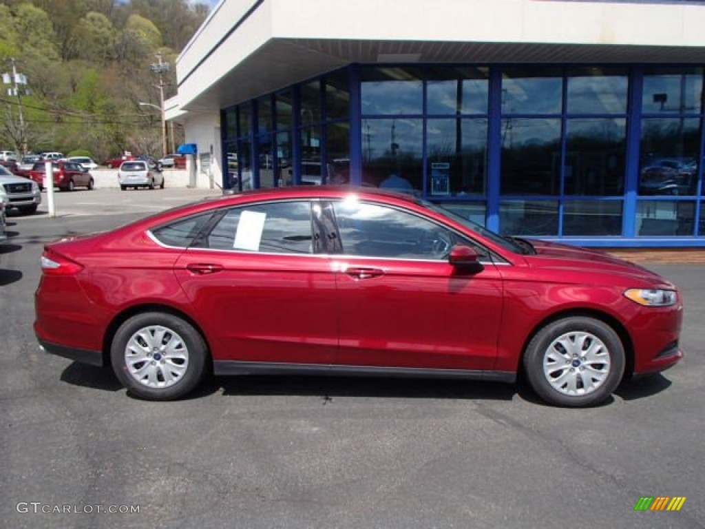 Ruby Red Metallic Ford Fusion