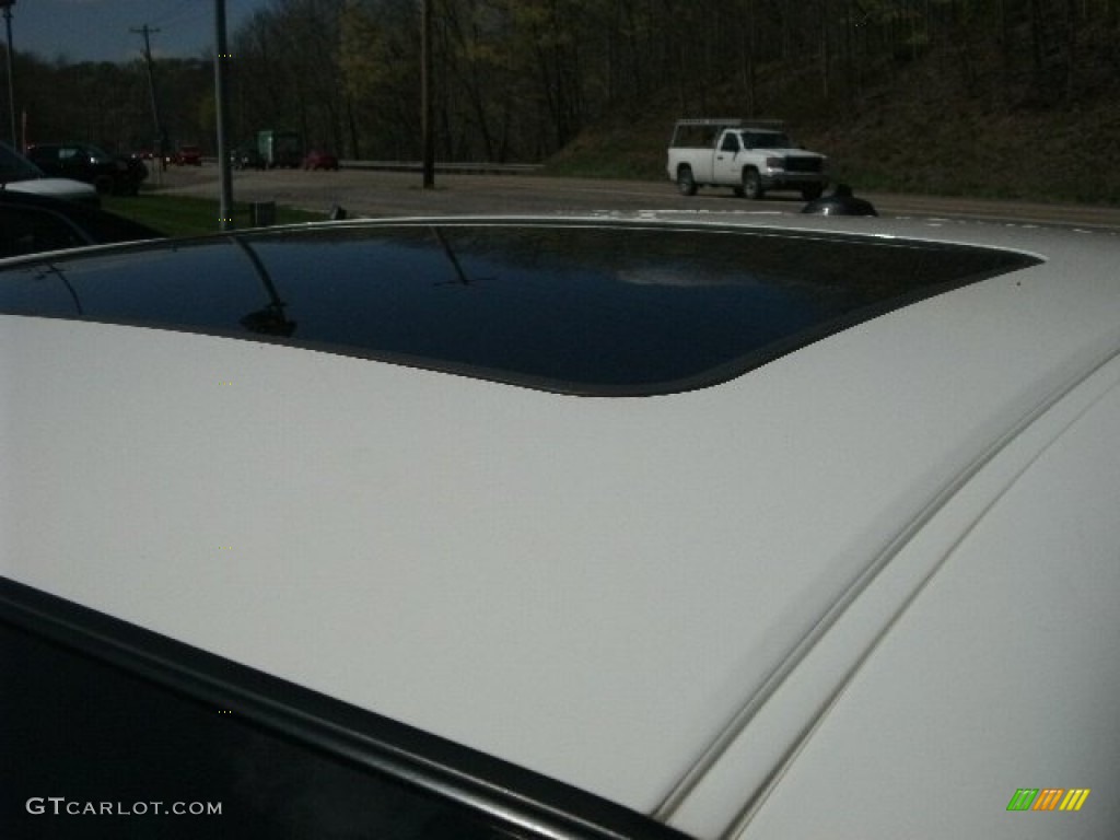 2003 Impala  - White / Medium Gray photo #3
